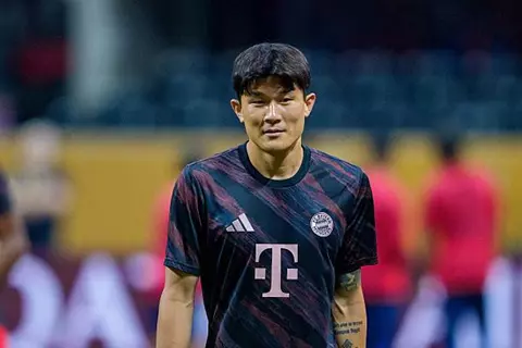 رغم موافقة بايرن ميونخ.. راتب كيم مين جاي يعرقل رحيله إلى الدوري الإيطالي